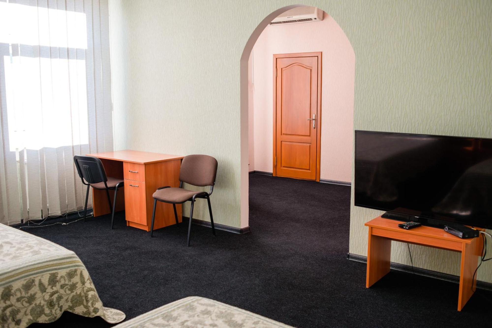 Vershnyk Tjerkasy Exteriör bild