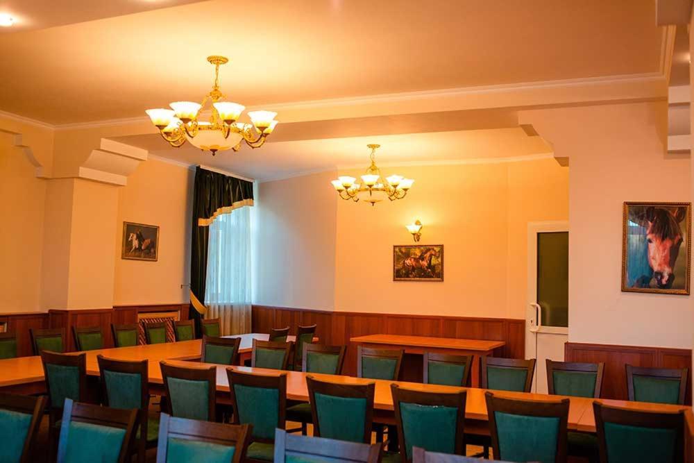 Vershnyk Tjerkasy Exteriör bild